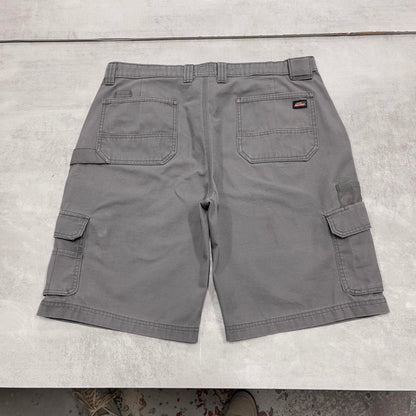Grey baggy Dickies cargo shorts W32