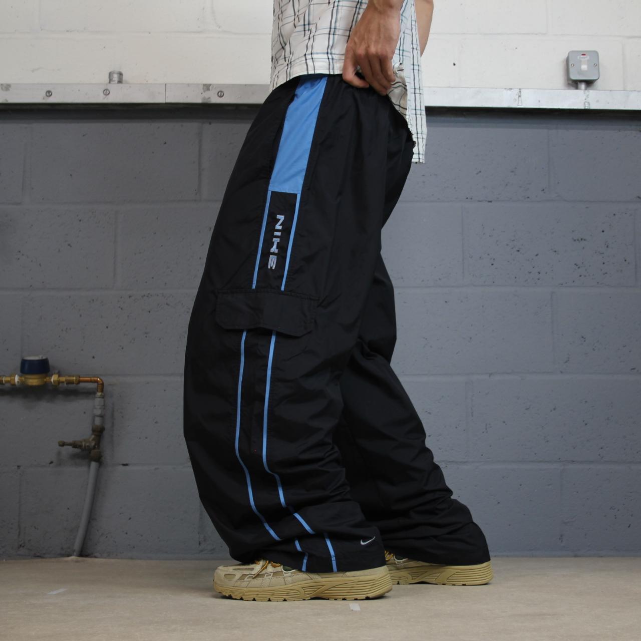 Vintage Nike baggy tracksuit bottoms wide leg Y2K black XL Wide leg 2000s style track pants