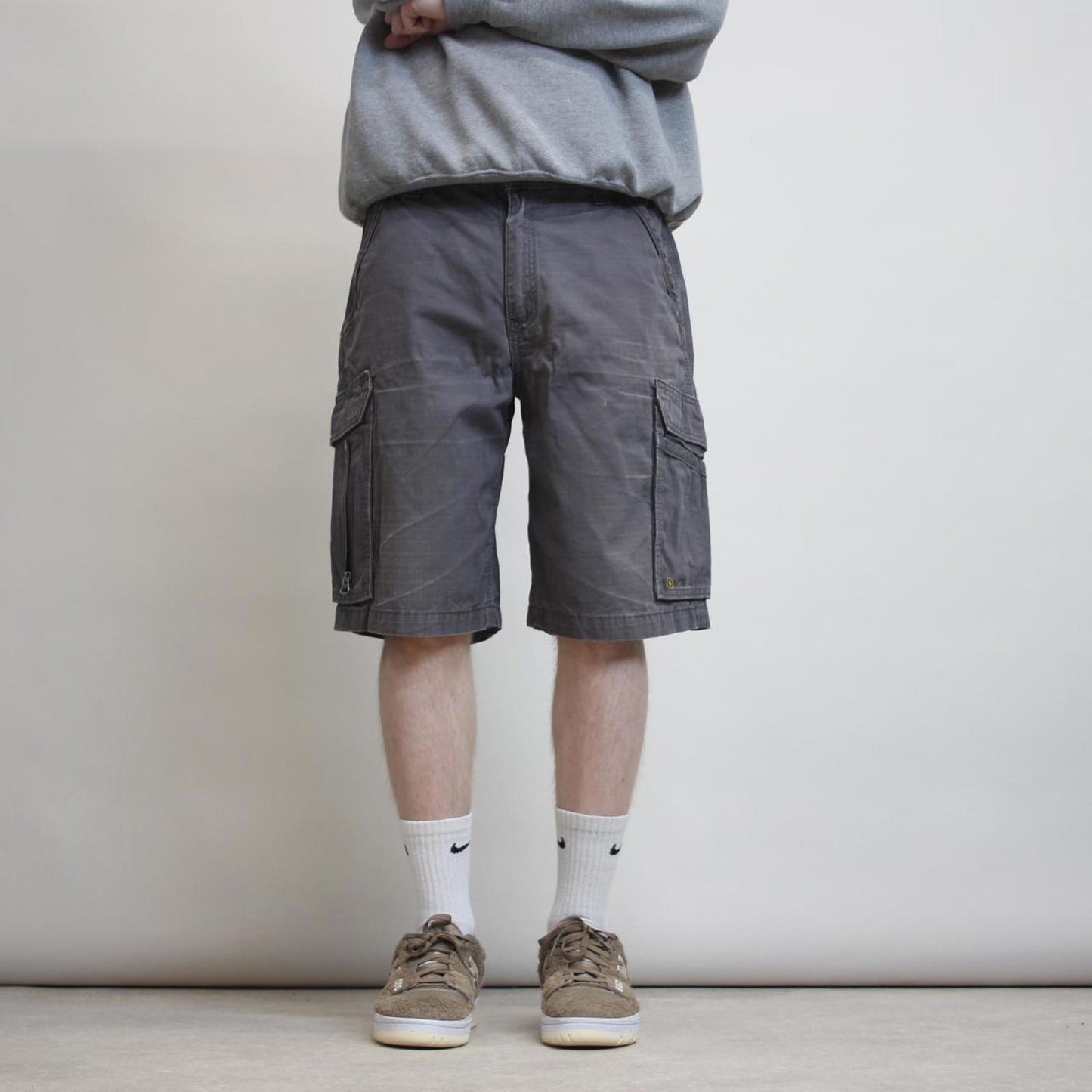 Baggy Carhartt cargo shorts W34