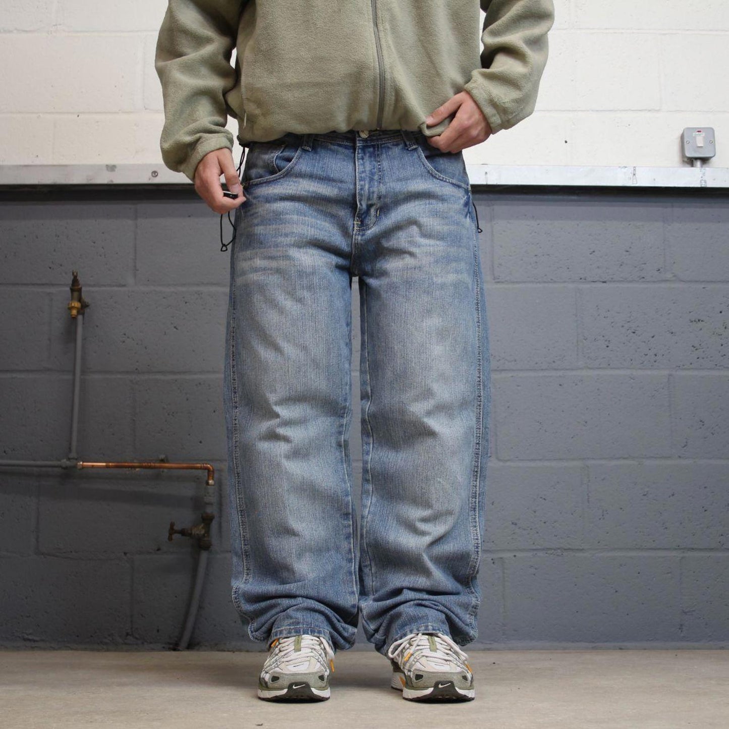 Y2K embroidered skater jeans 5ive Jungle W38L32 90s hip hop style jeans big stitch design