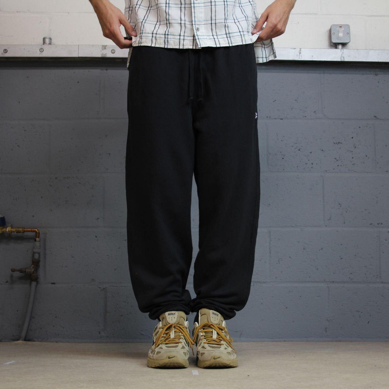 Y2K champion jogging bottoms black XXL Loose leg casual 2000s style joggers