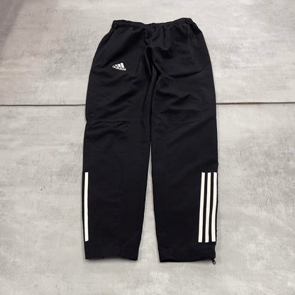 Black Adidas joggers M y2k style sportswear mesh lined track pants print logo