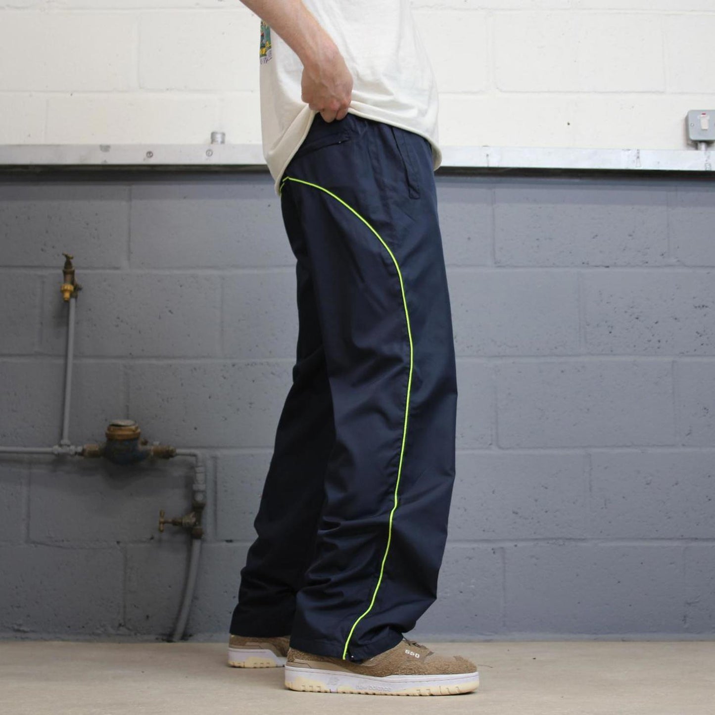 Navy Kappa trackies M Loose y2k shell suit tracksuit bottoms side stripes embroidered logo