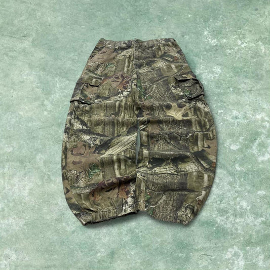 Y2k camo cargo pants loose leg green 18 XXL Loose Break-Up Mossy Oak camouflage pants