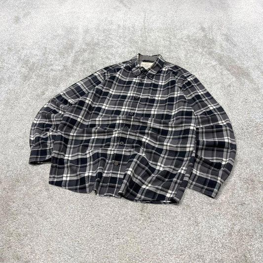 Checkered plaid flannel shirt autumnal M black Weatherproof men's long sleeve button up y2k style