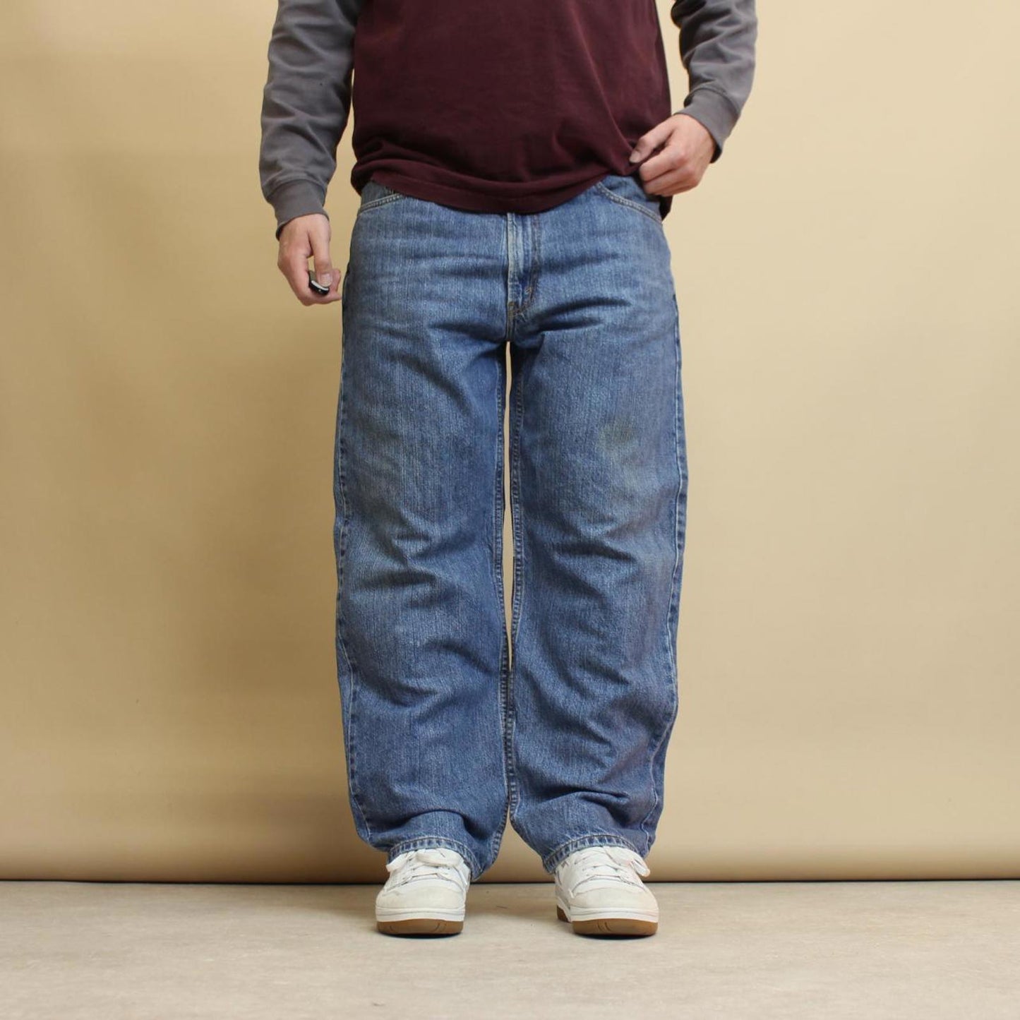 Blue baggy Levi's 550 jeans W38L30 loose denim