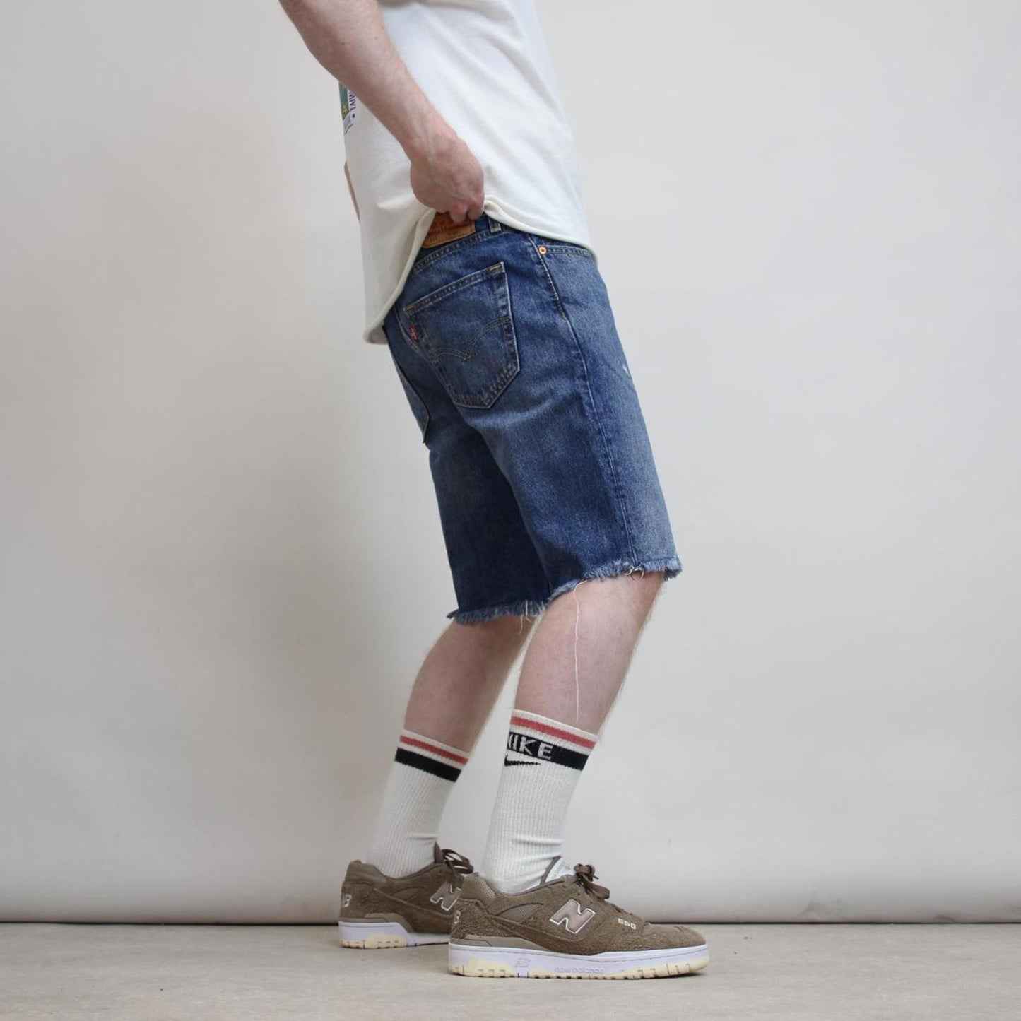 Mens Levi’s denim shorts W34