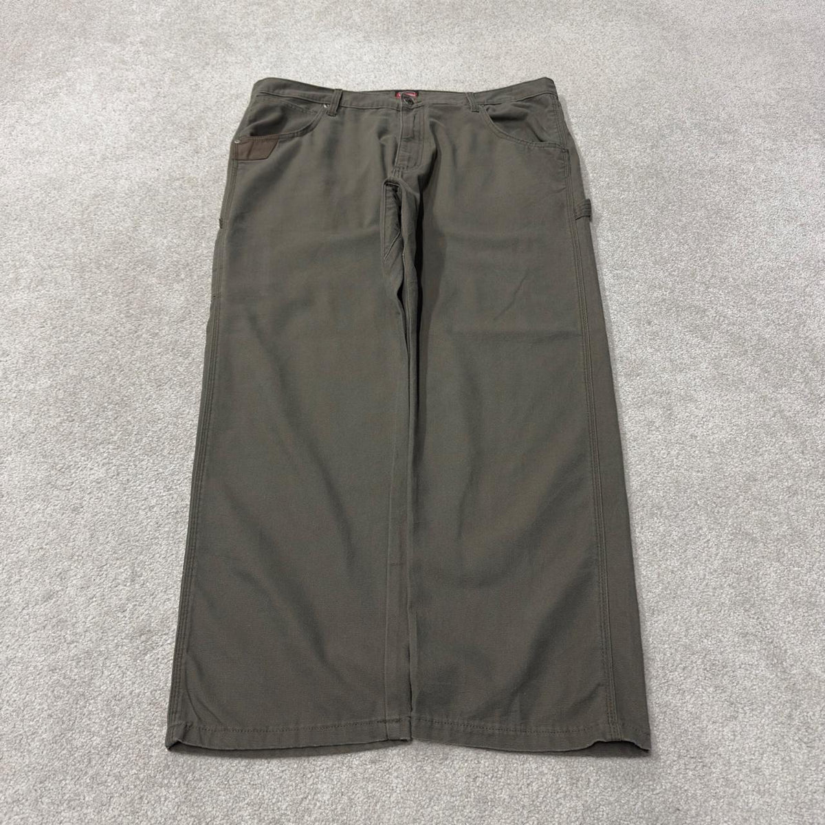 Wrangler carpenter pants y2k green loose leg Loose straight skater 2000s style cargo pants