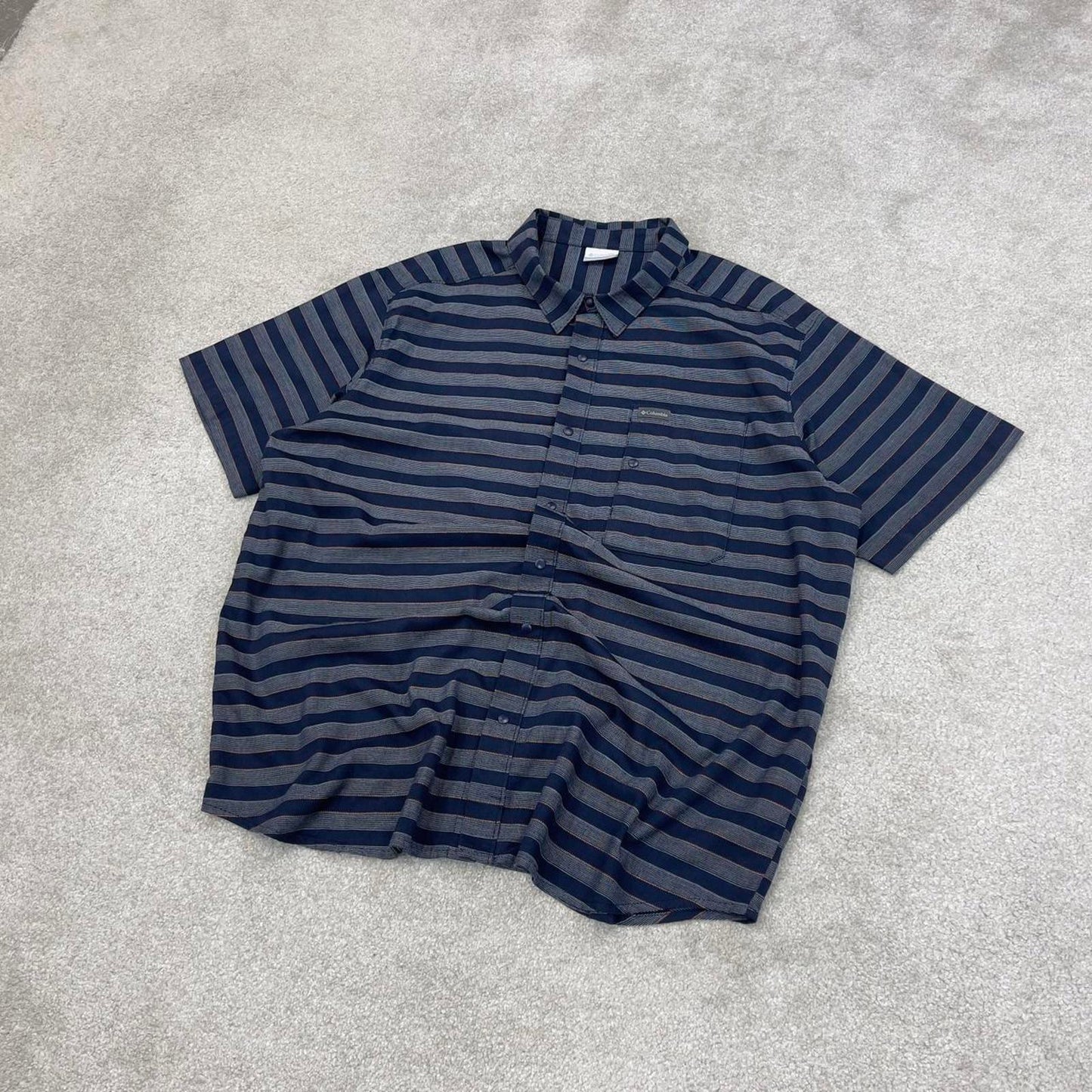Blue striped Columbia technical shirt XXL men's short sleeve button up autumn y2k style