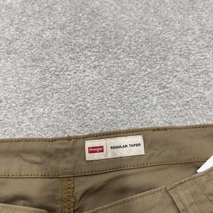 Wrangler cargo pants y2k khaki W36L30 Regular taper fit utility workwear style trousers