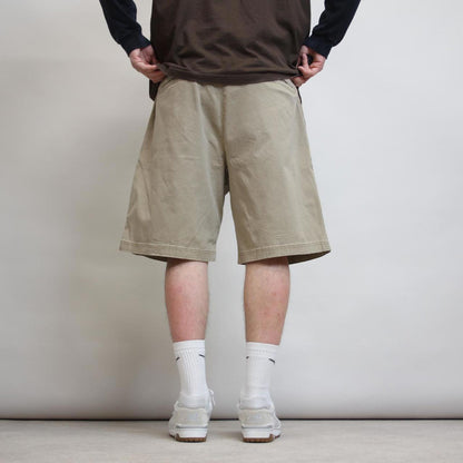 Loose Lee chino shorts W44