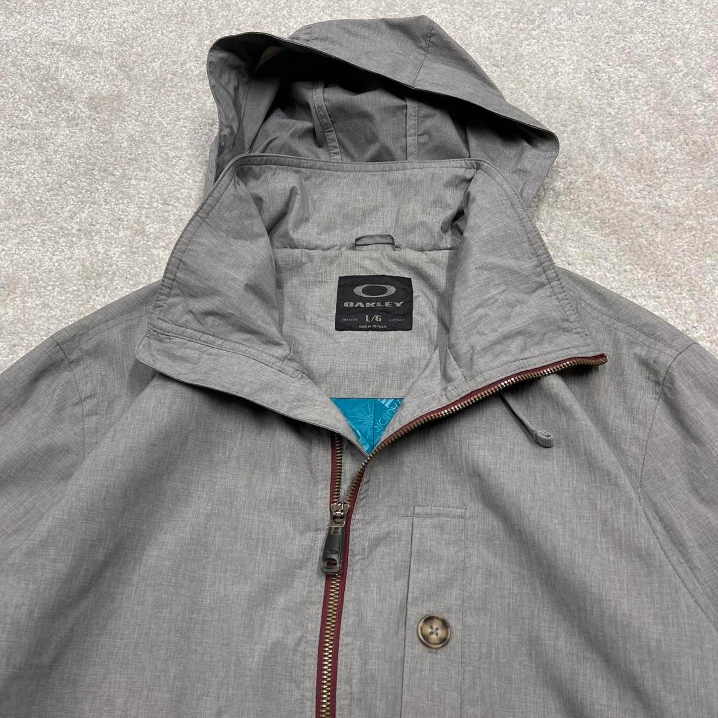 00s Oakley technical jacket L men's y2k style grey tech lightweight windbreaker hooded coat