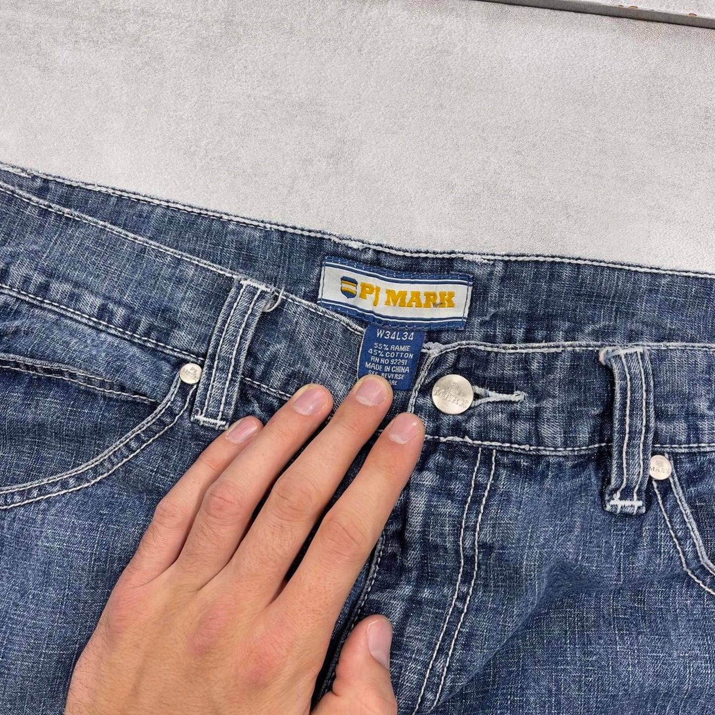 90s baggy carpenter skate jeans W34L34 PJ Mark blue wide leg denim 90s style skater pants casual