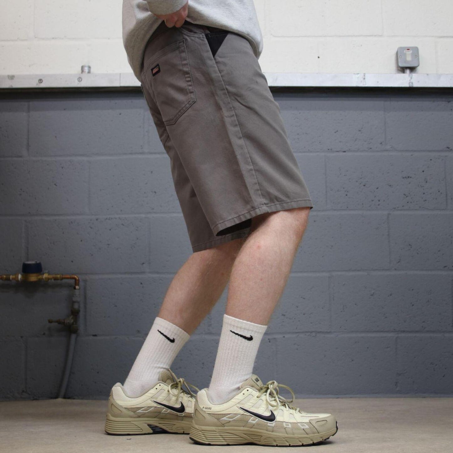 Dickies chino shorts loose grey Twill chino skater style shorts loose leg