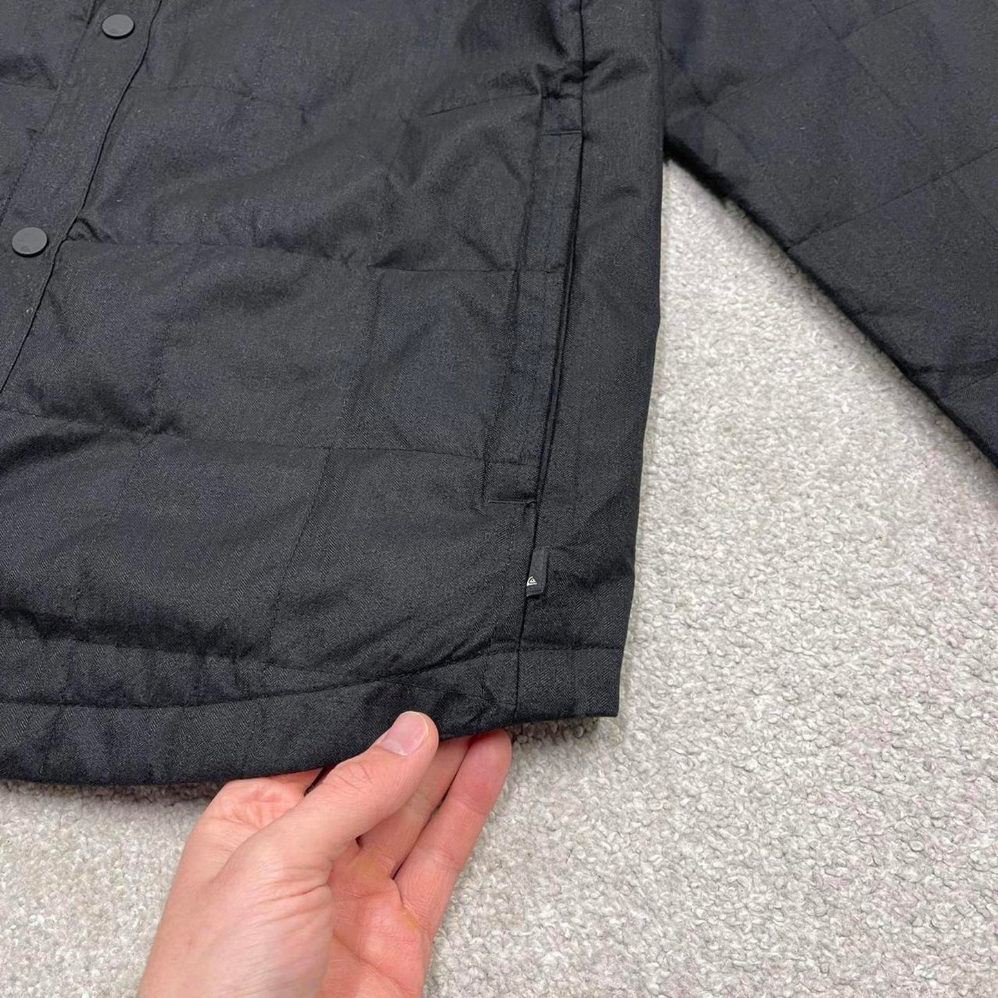 00s Quiksilver technical over shirt jacket M men's black y2k style quilted shacket