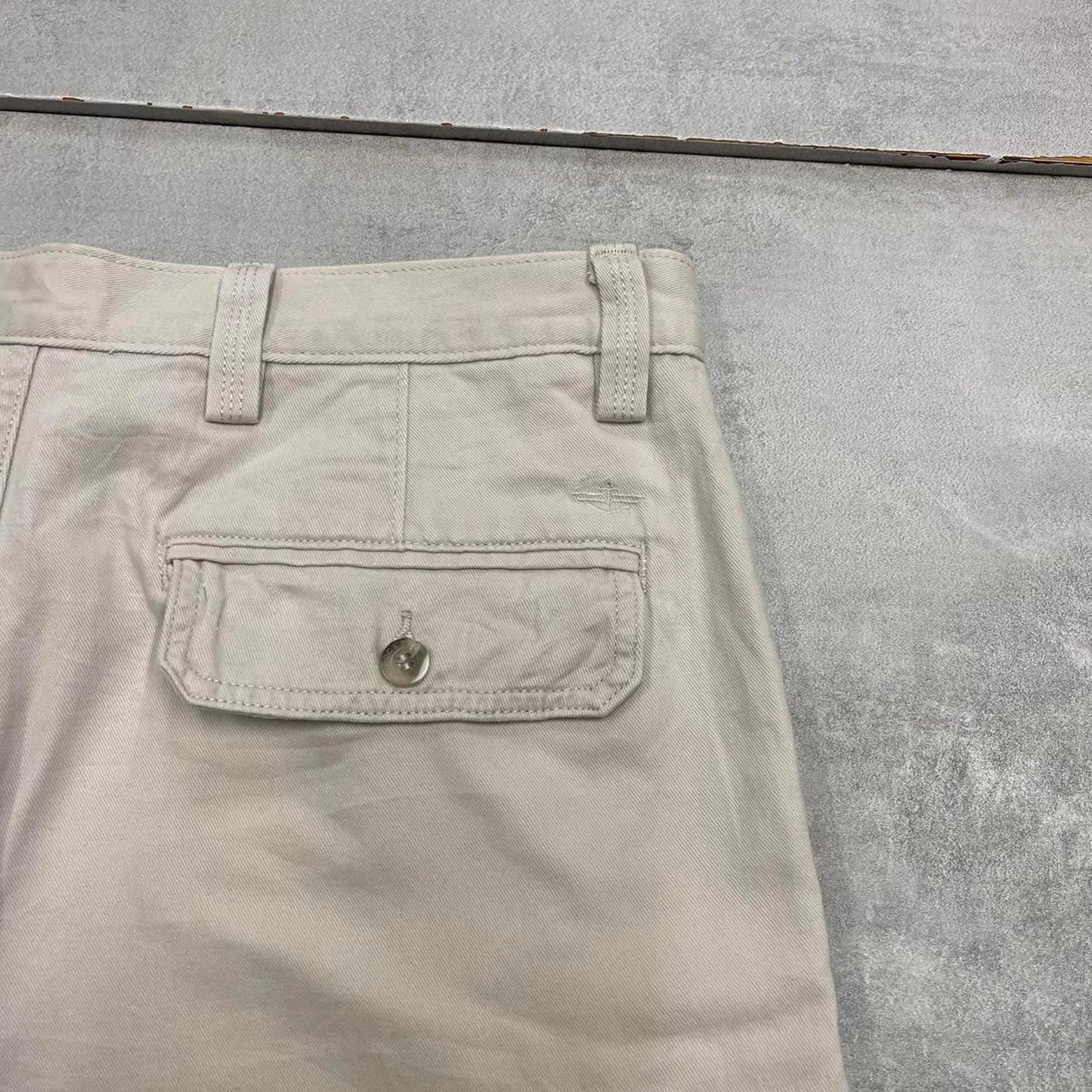 Dockers cargo shorts W34