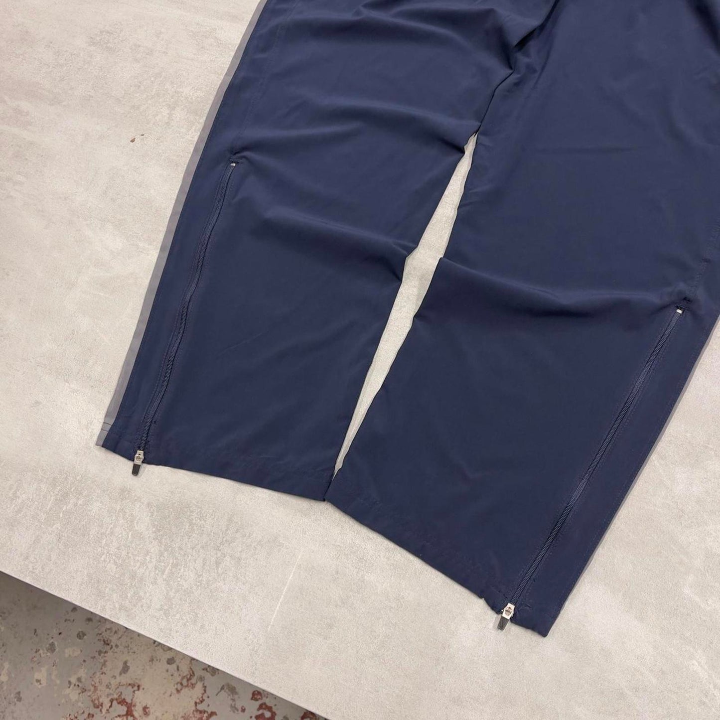 Nike Trackies S navy y2k 00s style dri-fit joggers print logo zip ankles