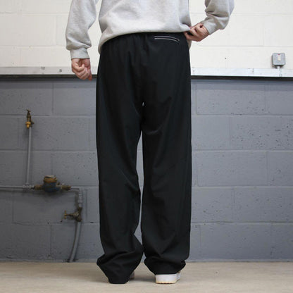 Black Reebok trackies XL Loose y2k shell suit sportswear tracksuit bottoms