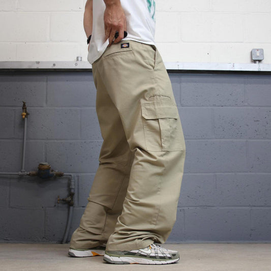 Dickies cargo Pants W36L34 Khaki twill style chino cargo trousers skater style