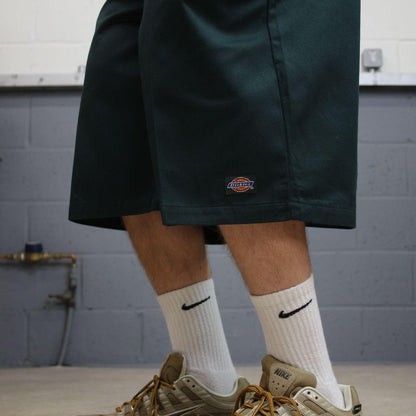 Dickies baggy chino shorts carpenter green Chino style skater shorts long wide leg festival