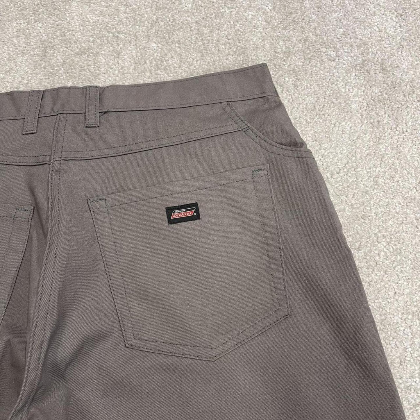 Dickies summer work shorts grey Lightweight chino style shorts loose leg