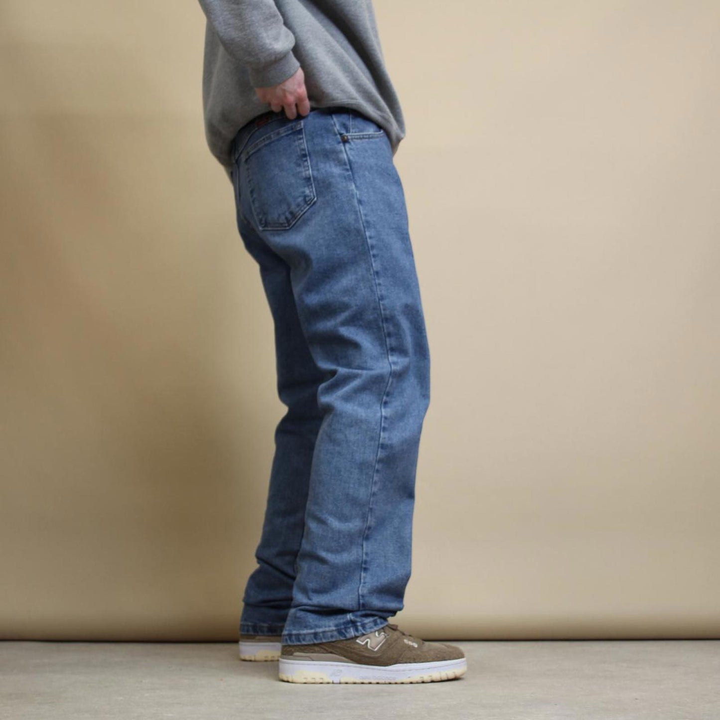Blue Wrangler jeans W36L32 straight leg denim skater pants
