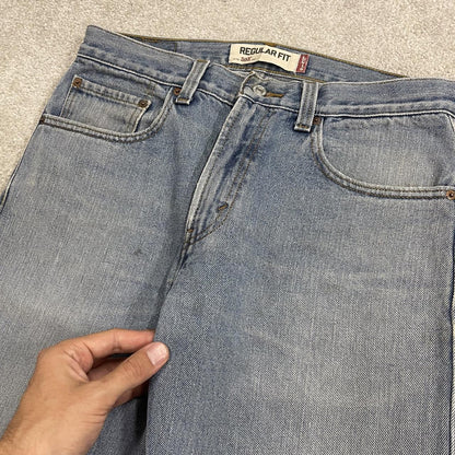 Y2K Levi’s 505 jeans W32L32 straight leg washed blue Straight fit 5 pocket pants belt loops red tab