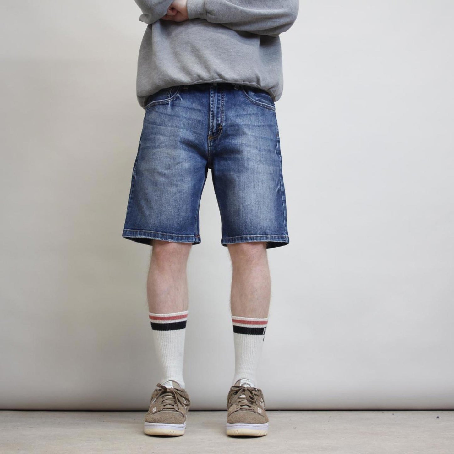 Blue Wrangler jean shorts W36