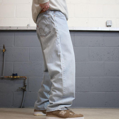Baggy y2k Levi’s jeans 550 washed blue Loose relaxed fit 00s denim pants red tab logo