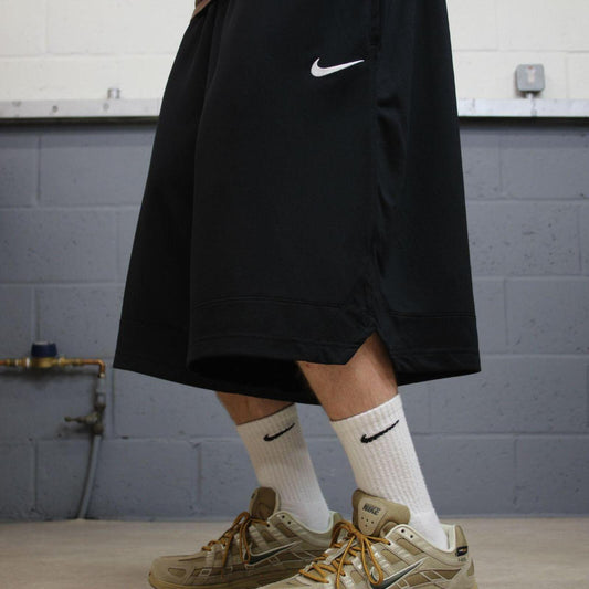 Baggy Nike sports shorts y2k black Basketball style embroidered loose floaty summer shorts