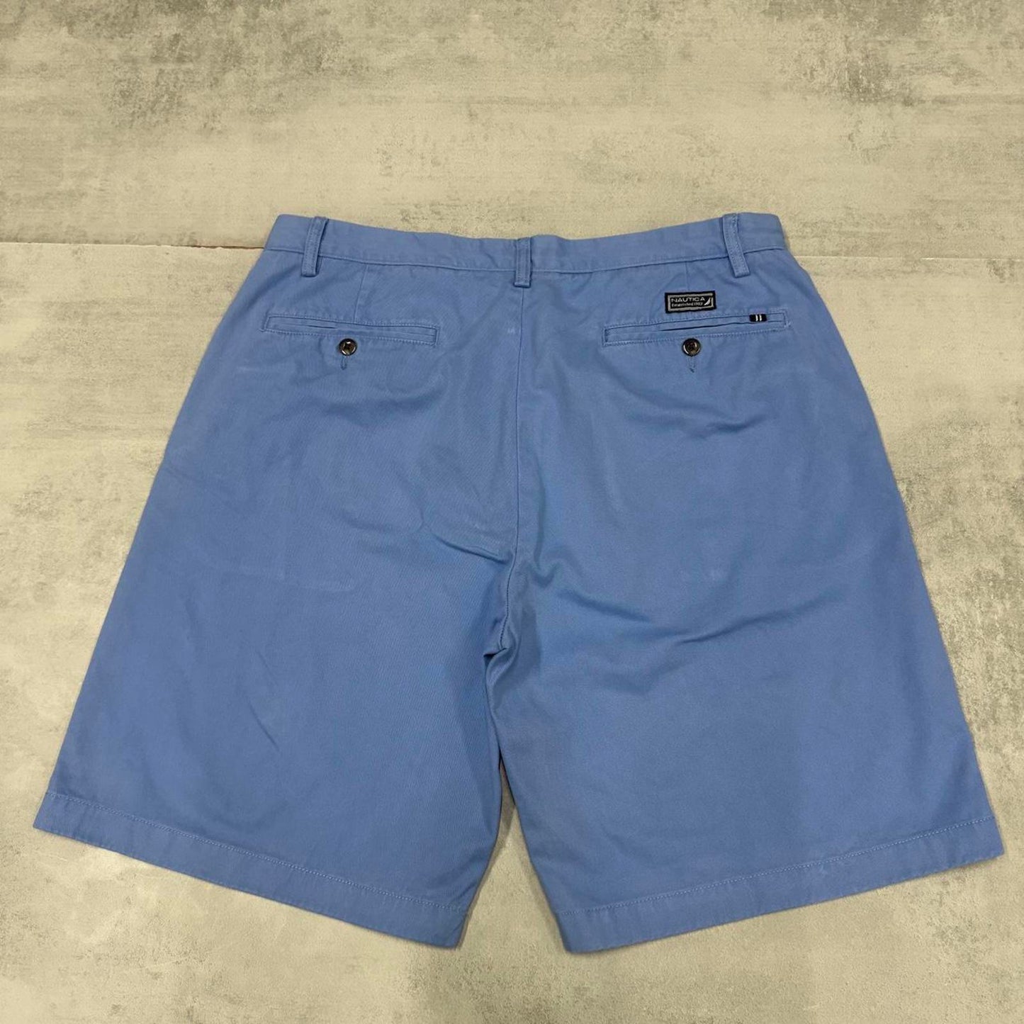 Mens Nautica shorts W36