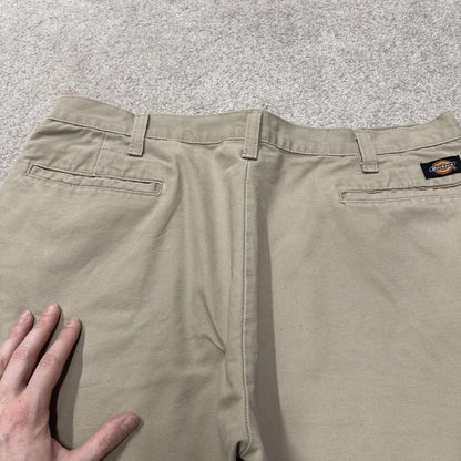 Dickies cargo workwear shorts utility beige skater / surf shorts loose relaxed fit festival