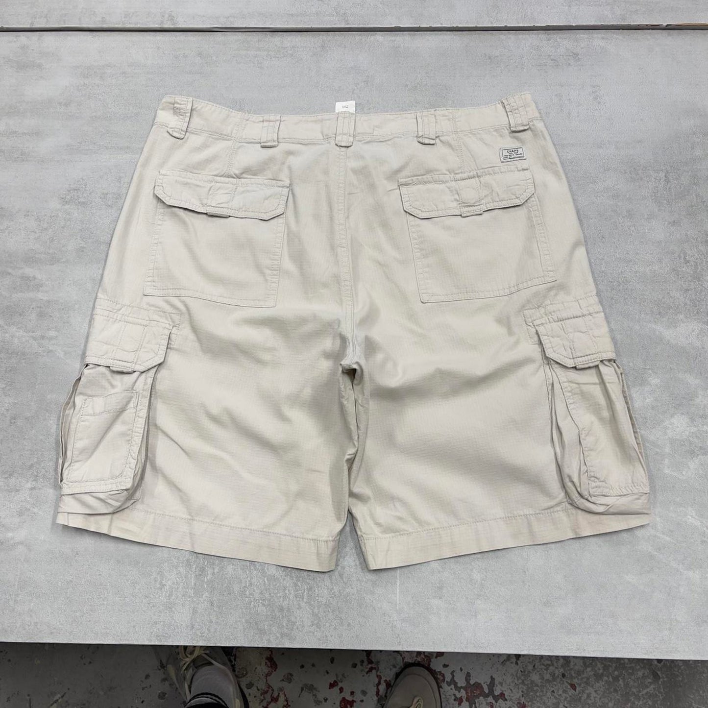 Mens Chaps cargo shorts W36