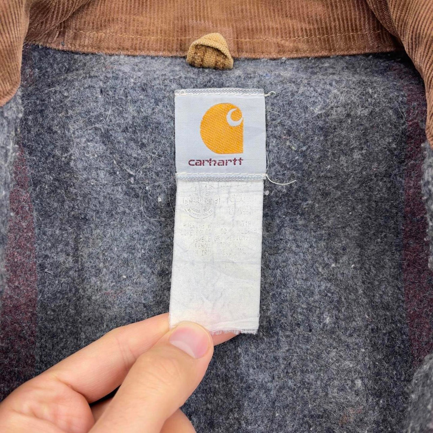 Vintage tan Carhartt Detroit jacket XL blanket lined boxy cropped fit