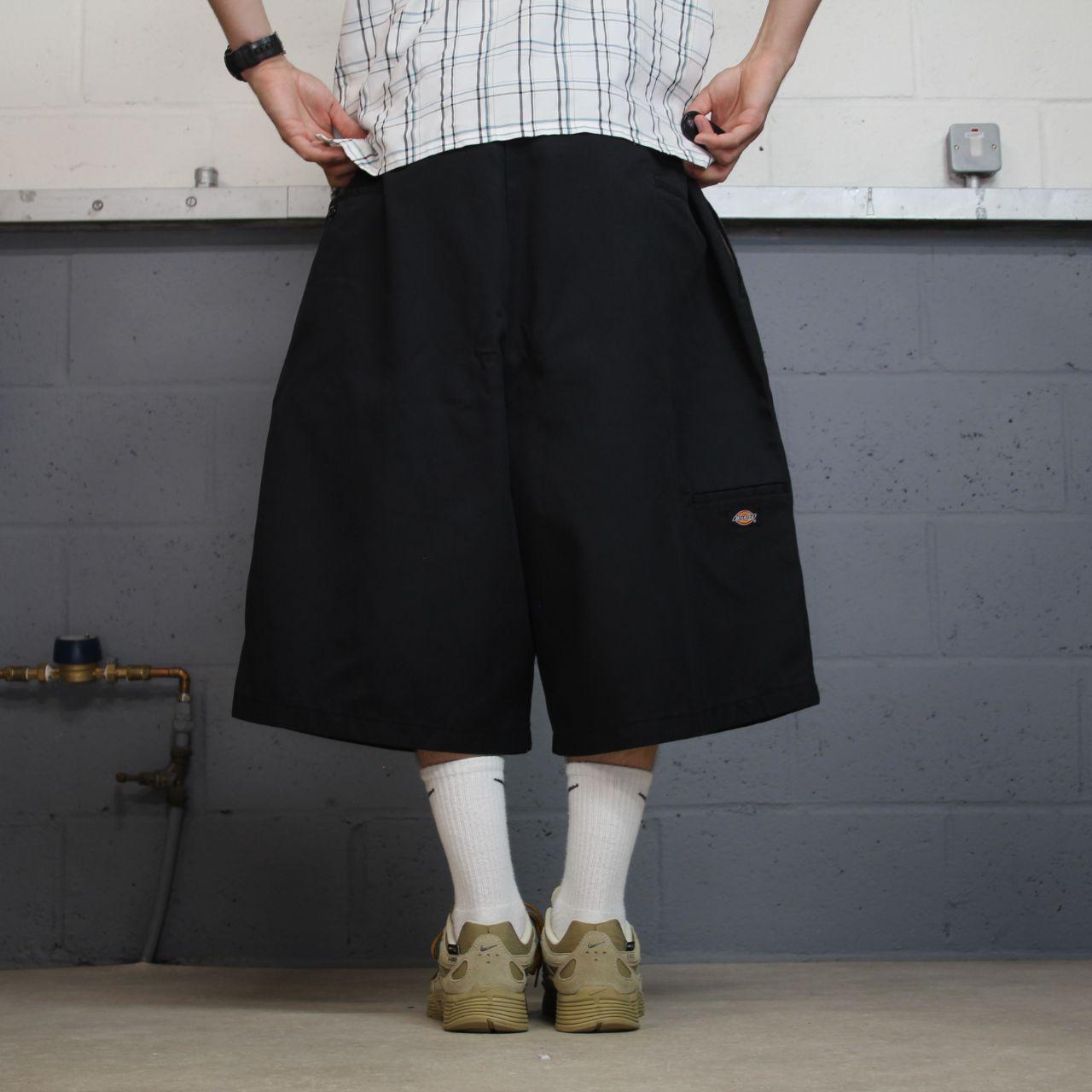Dickies extra baggy chino shorts black carpenter Chino style skater shorts wide leg festival