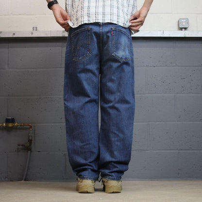 Levi’s 505 jeans y2k W40L30 blue Levi’s straight leg pants red tab logo casual style