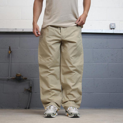 Vintage Dickies chino work pants W42L32 Khaki 90s skate style workwear trousers slim straight casual