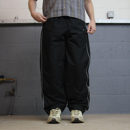 Y2K Nike baggy tracksuit bottoms black L Loose track pants embroidered logos drawstring