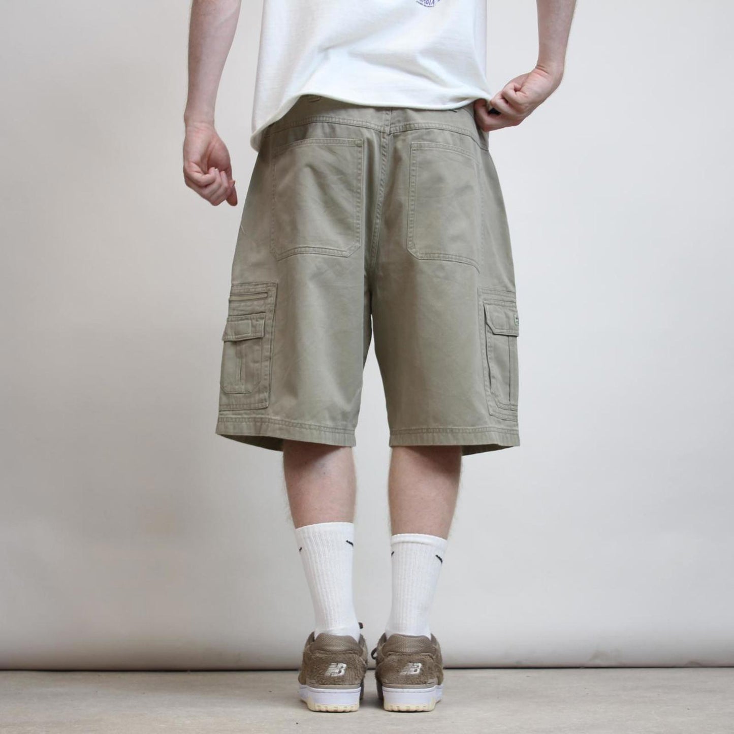 Baggy Wrangler cargo shorts W36