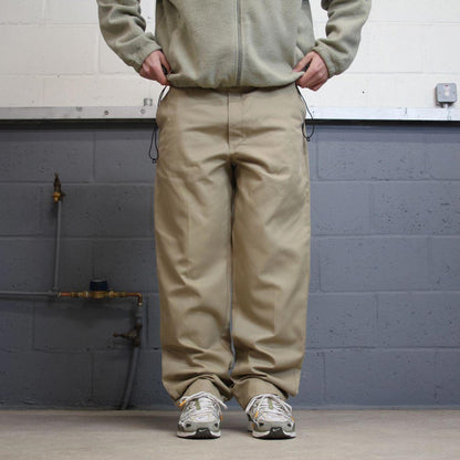 Y2k baggy work pants loose beige Chino style skate trousers Red Kap workwear patch logo
