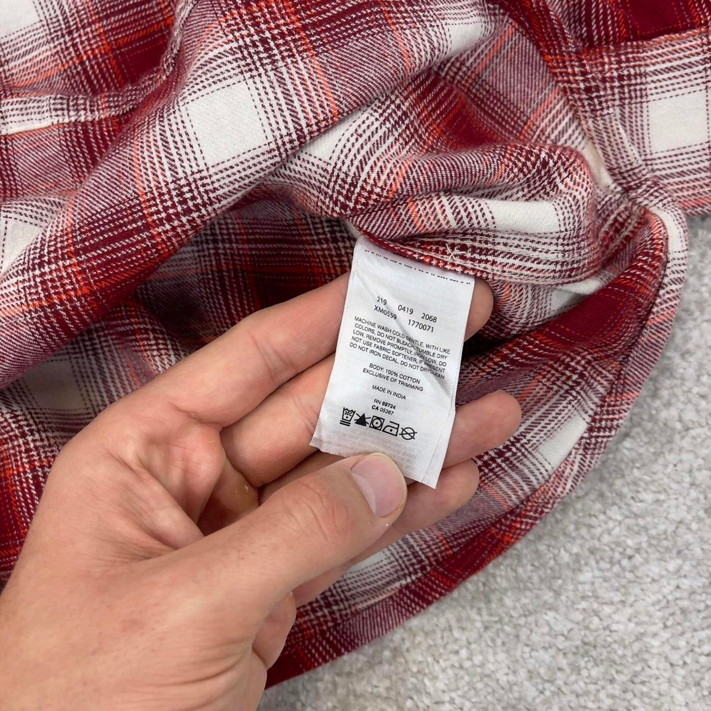 Red checkered Columbia technical flannel shirt XL men's long sleeve button up autumn y2k style