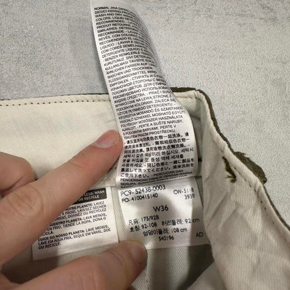 Mens Khaki Levi’s shorts W36