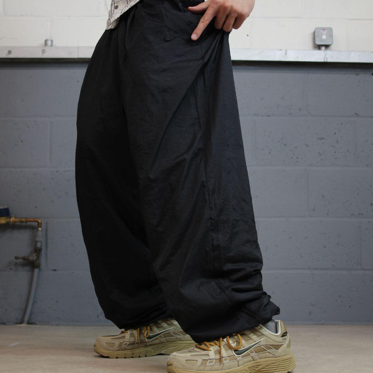 Vintage Nike baggy tracksuit bottoms black wide leg XL Loose lined casual swoosh logo track pants#