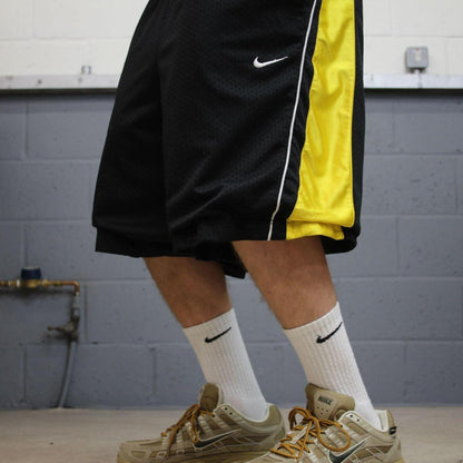 Baggy Nike sports shorts y2k black Basketball style comfy loose floaty summer gym shorts