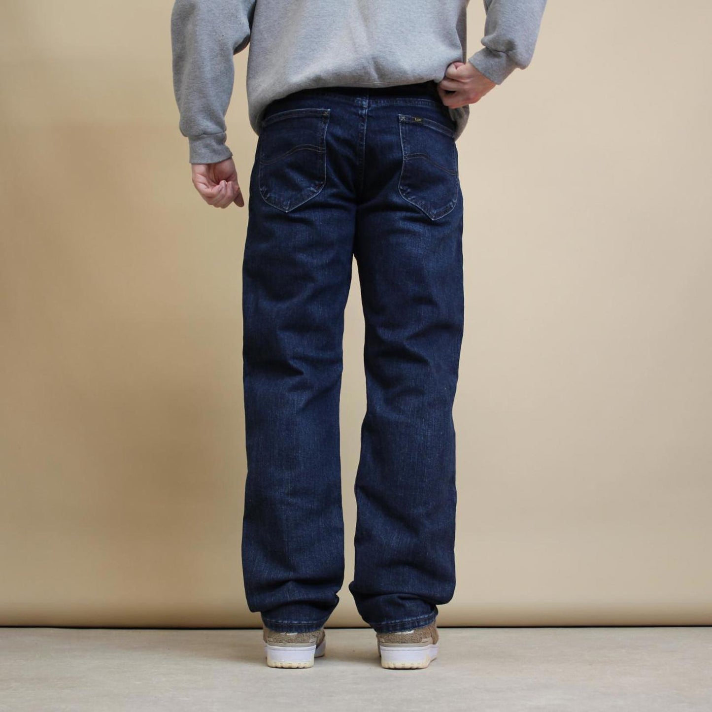 Blue Lee jeans W32L32 straight leg denim jeans waist patch