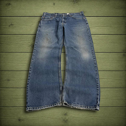 Y2K Levi’s 517 jeans bootcut washed blue Bootcut 5 pocket pants belt loops red tab logo