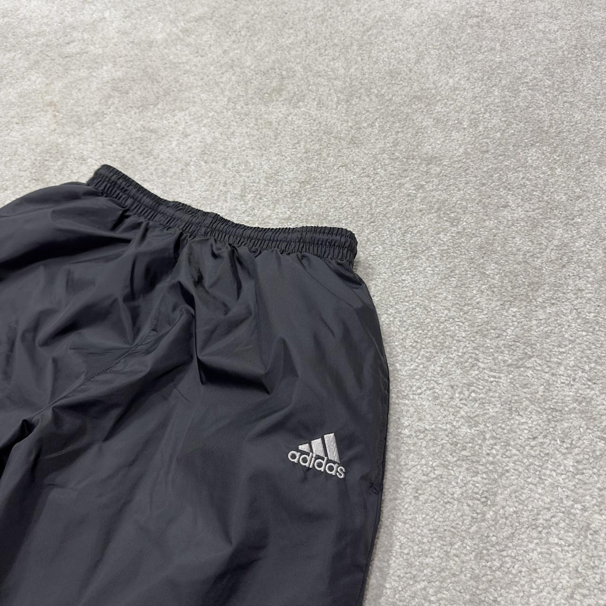 Y2K Adidas tracksuit bottoms loose leg black S Loose lined embroidered logo casual track pants