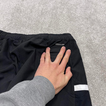 00s Adidas tracksuit bottoms black M 12-14 loose y2k style joggers embroidered track pants trackies