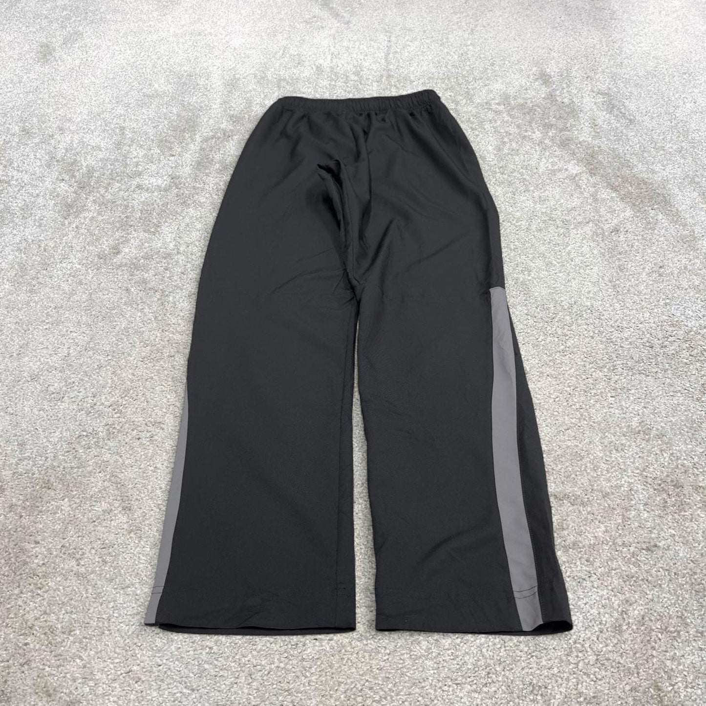 00s Nike tracksuit bottoms y2k S loose black joggers print Swoosh logo gym wear trackies