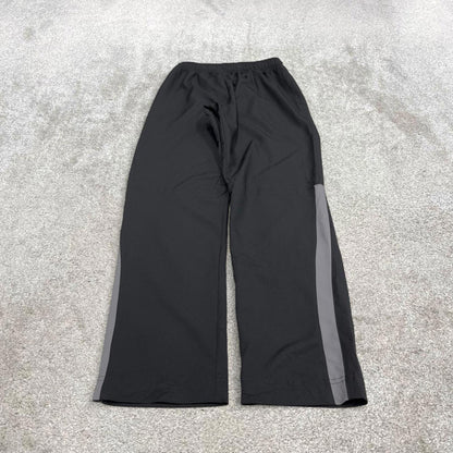 00s Nike tracksuit bottoms y2k S loose black joggers print Swoosh logo gym wear trackies